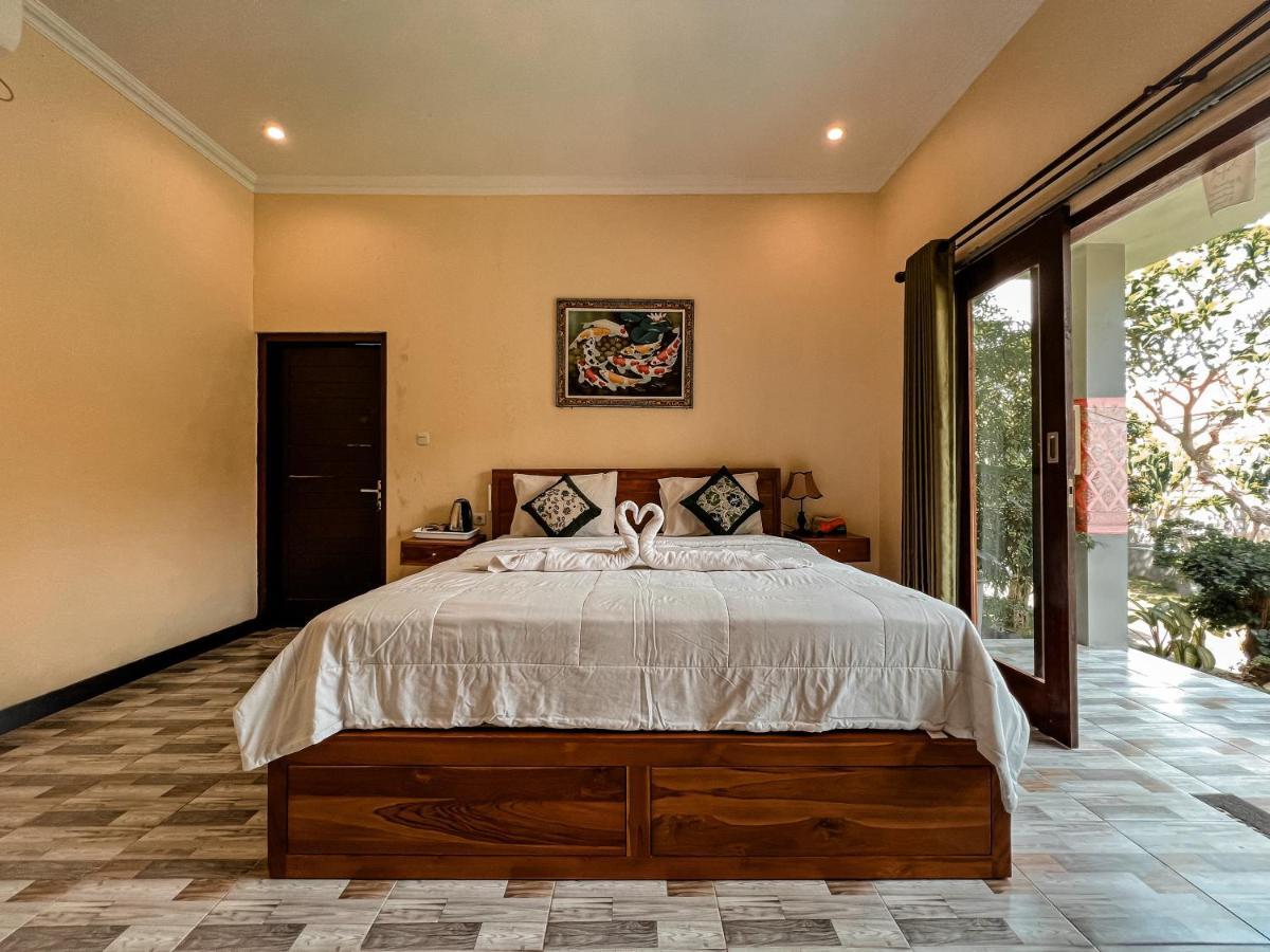 Gayatri Bungalows Batununggul エクステリア 写真