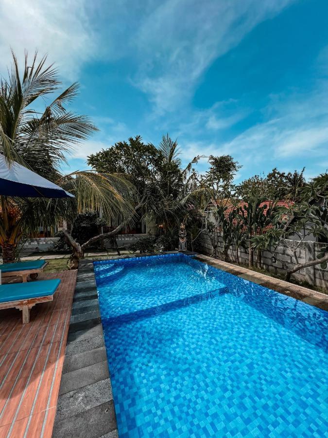 Gayatri Bungalows Batununggul エクステリア 写真