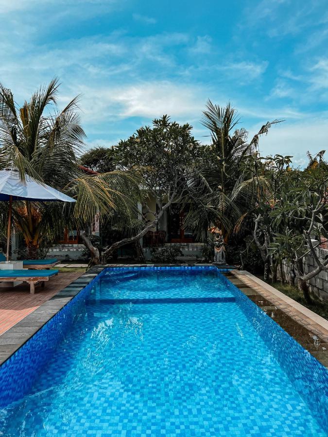 Gayatri Bungalows Batununggul エクステリア 写真
