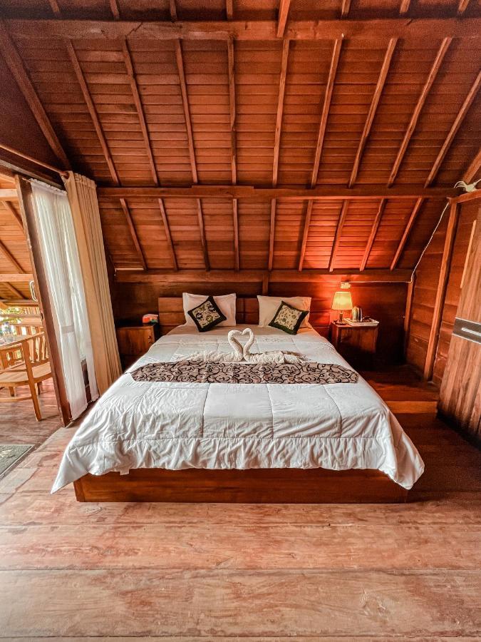 Gayatri Bungalows Batununggul エクステリア 写真